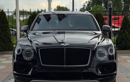 Bentley Bentayga I, 2018 год, 13 750 000 рублей, 2 фотография