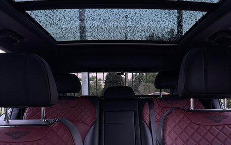 Bentley Bentayga I, 2018 год, 13 750 000 рублей, 20 фотография