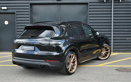Porsche Cayenne III, 2022 год, 10 800 000 рублей, 3 фотография