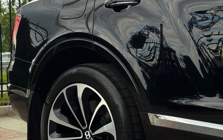 Bentley Bentayga I, 2018 год, 13 750 000 рублей, 21 фотография
