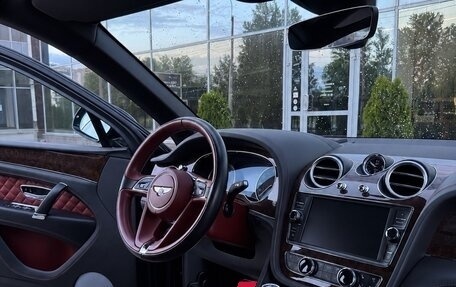 Bentley Bentayga I, 2018 год, 13 750 000 рублей, 11 фотография