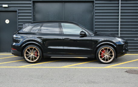Porsche Cayenne III, 2022 год, 10 800 000 рублей, 4 фотография