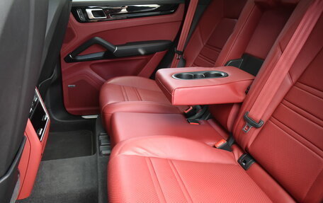 Porsche Cayenne III, 2022 год, 10 800 000 рублей, 14 фотография