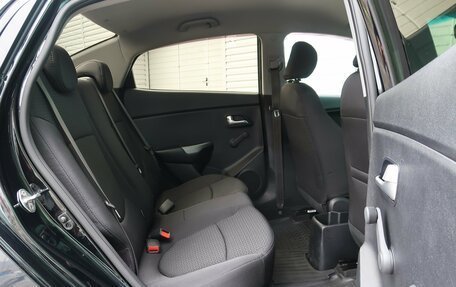 KIA Rio III рестайлинг, 2015 год, 1 079 000 рублей, 29 фотография