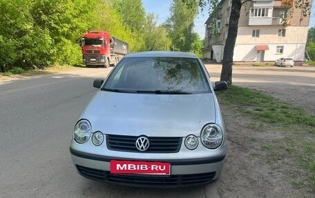 Volkswagen Polo IV рестайлинг, 2002 год, 200 000 рублей, 2 фотография