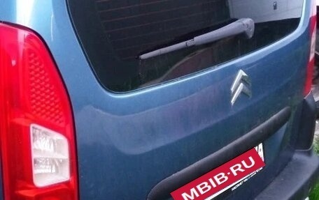 Citroen Berlingo II рестайлинг, 2011 год, 300 000 рублей, 19 фотография