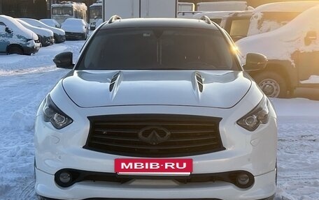 Infiniti FX II, 2010 год, 2 200 000 рублей, 2 фотография