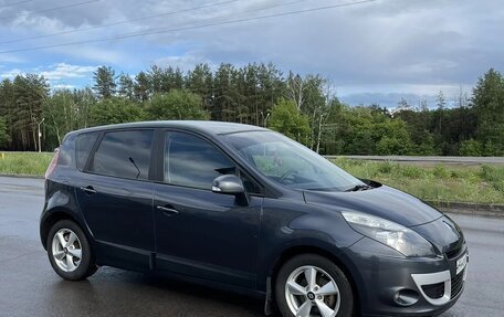 Renault Scenic III, 2010 год, 695 000 рублей, 8 фотография