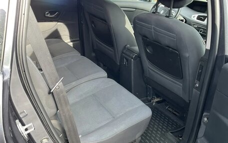 Renault Scenic III, 2010 год, 695 000 рублей, 26 фотография