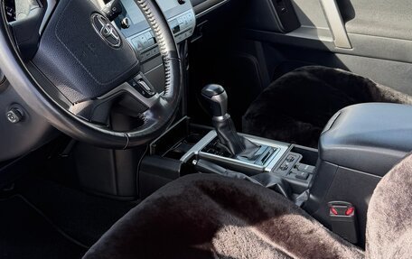 Toyota Land Cruiser Prado 150 рестайлинг 2, 2021 год, 5 000 000 рублей, 7 фотография
