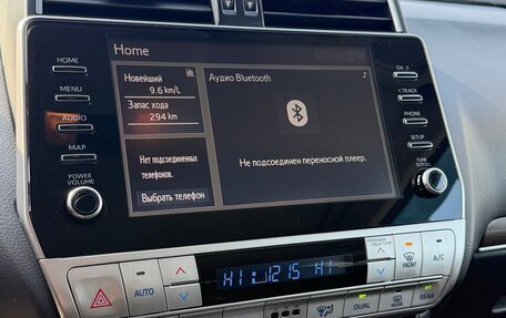 Toyota Land Cruiser Prado 150 рестайлинг 2, 2021 год, 5 000 000 рублей, 11 фотография