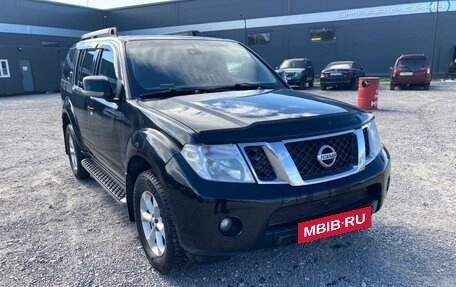 Nissan Pathfinder, 2011 год, 1 290 000 рублей, 2 фотография