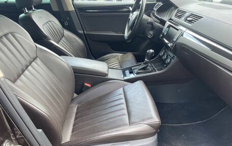 Skoda Superb III рестайлинг, 2015 год, 1 762 000 рублей, 9 фотография