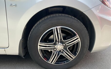 Hyundai Solaris II рестайлинг, 2012 год, 679 000 рублей, 12 фотография
