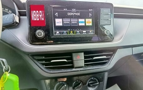 Skoda Rapid II, 2021 год, 1 680 000 рублей, 17 фотография