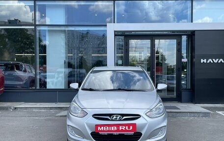 Hyundai Solaris II рестайлинг, 2012 год, 679 000 рублей, 2 фотография