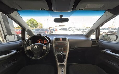 Toyota Auris II, 2008 год, 670 000 рублей, 15 фотография