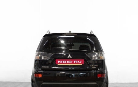 Mitsubishi Outlander III рестайлинг 3, 2007 год, 1 149 000 рублей, 6 фотография