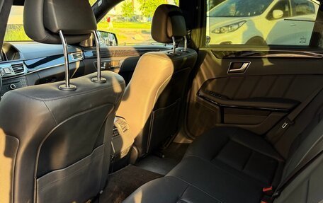 Mercedes-Benz E-Класс, 2013 год, 2 650 000 рублей, 11 фотография