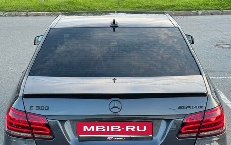 Mercedes-Benz E-Класс, 2013 год, 2 650 000 рублей, 4 фотография
