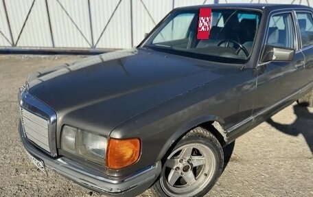 Mercedes-Benz S-Класс, 1986 год, 390 000 рублей, 11 фотография