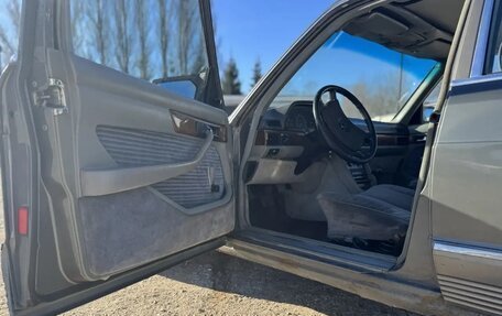 Mercedes-Benz S-Класс, 1986 год, 390 000 рублей, 18 фотография