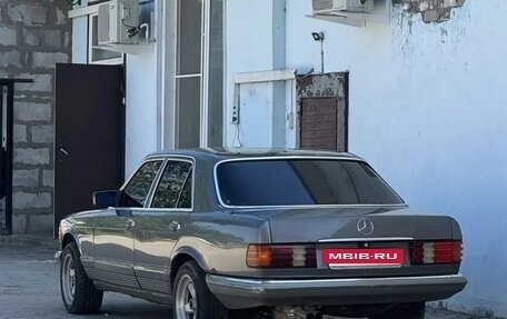 Mercedes-Benz S-Класс, 1986 год, 390 000 рублей, 2 фотография
