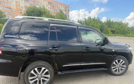Toyota Land Cruiser 200, 2011 год, 3 500 000 рублей, 6 фотография