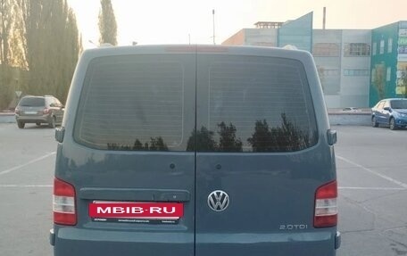 Volkswagen Caravelle T5, 2014 год, 1 650 000 рублей, 9 фотография