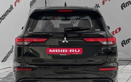 Mitsubishi Outlander, 2021 год, 3 450 000 рублей, 7 фотография