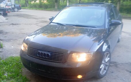 Audi A4, 2002 год, 370 000 рублей, 1 фотография
