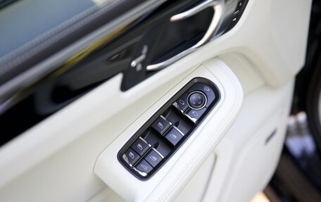 Porsche Macan I рестайлинг, 2022 год, 13 090 000 рублей, 13 фотография