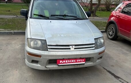 Mitsubishi Space Runner II, 2000 год, 300 000 рублей, 2 фотография