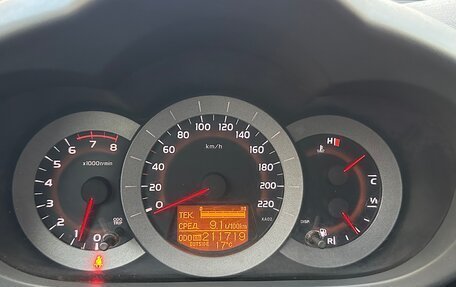 Toyota RAV4, 2005 год, 864 000 рублей, 19 фотография