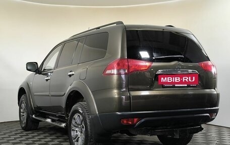 Mitsubishi Pajero Sport II рестайлинг, 2015 год, 1 700 000 рублей, 6 фотография