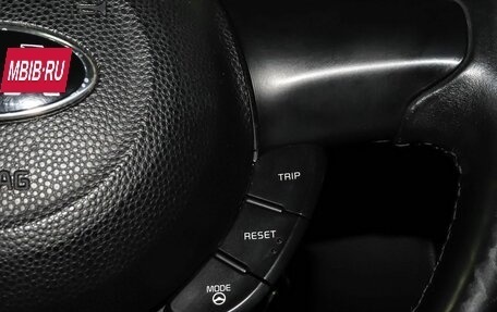 KIA Soul II рестайлинг, 2014 год, 999 000 рублей, 14 фотография
