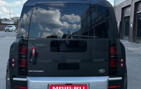 Land Rover Defender II, 2021 год, 5 500 000 рублей, 5 фотография