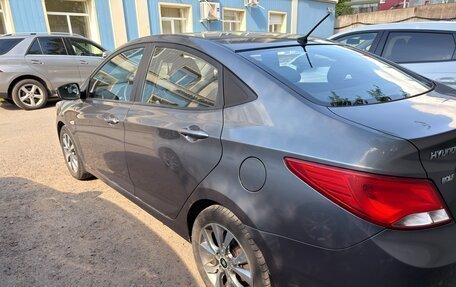 Hyundai Solaris II рестайлинг, 2014 год, 1 000 000 рублей, 5 фотография