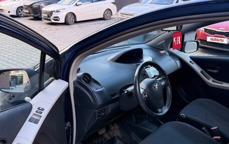 Toyota Yaris III рестайлинг, 2008 год, 520 000 рублей, 9 фотография