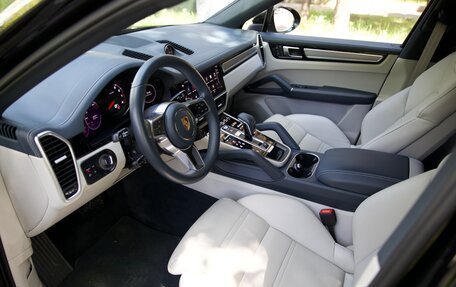 Porsche Cayenne III, 2022 год, 14 095 000 рублей, 14 фотография