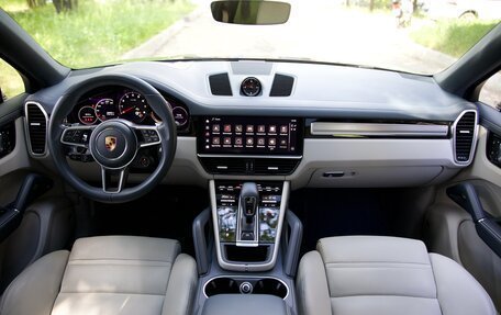 Porsche Cayenne III, 2022 год, 14 095 000 рублей, 31 фотография