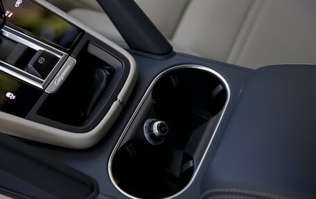 Porsche Cayenne III, 2022 год, 14 095 000 рублей, 19 фотография