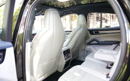 Porsche Cayenne III, 2022 год, 14 095 000 рублей, 35 фотография