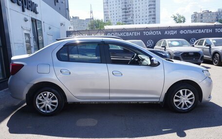 Renault Logan II, 2017 год, 731 000 рублей, 4 фотография