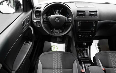 Skoda Yeti I рестайлинг, 2015 год, 1 195 000 рублей, 11 фотография