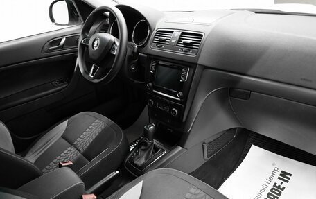 Skoda Yeti I рестайлинг, 2015 год, 1 195 000 рублей, 13 фотография