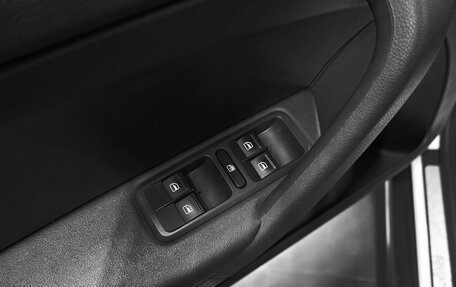 Skoda Yeti I рестайлинг, 2015 год, 1 195 000 рублей, 19 фотография