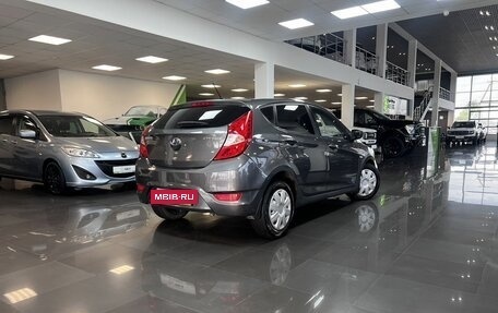 Hyundai Solaris II рестайлинг, 2012 год, 595 000 рублей, 2 фотография