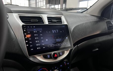 Hyundai Solaris II рестайлинг, 2012 год, 595 000 рублей, 16 фотография