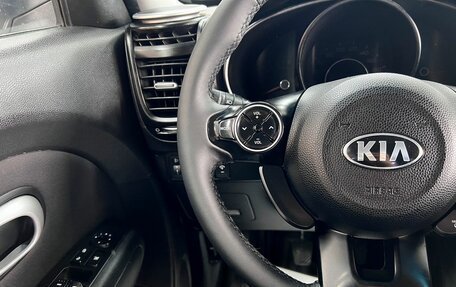 KIA Soul II рестайлинг, 2014 год, 945 000 рублей, 16 фотография